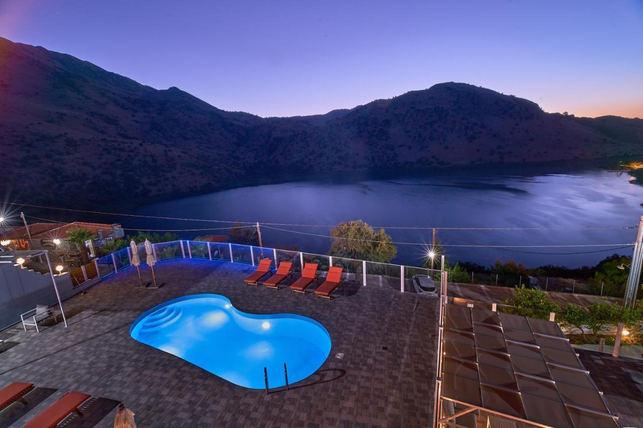 Lake View Suites Kávalosz Kültér fotó