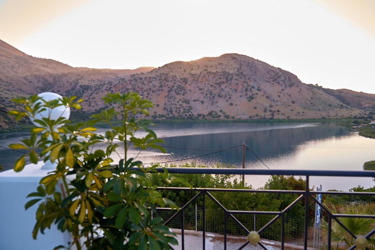 Lake View Suites Kávalosz Kültér fotó