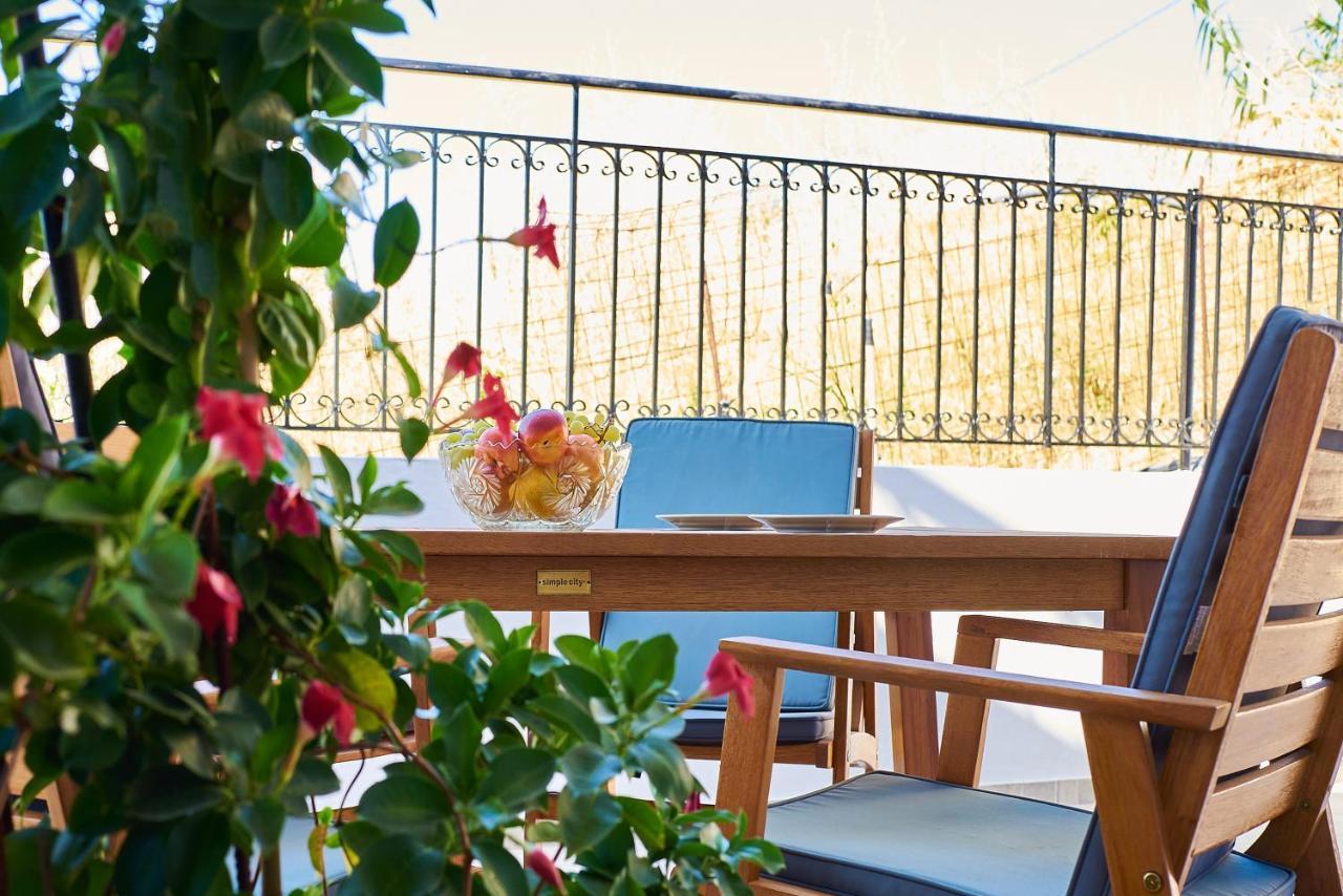 Lake View Suites Kávalosz Kültér fotó