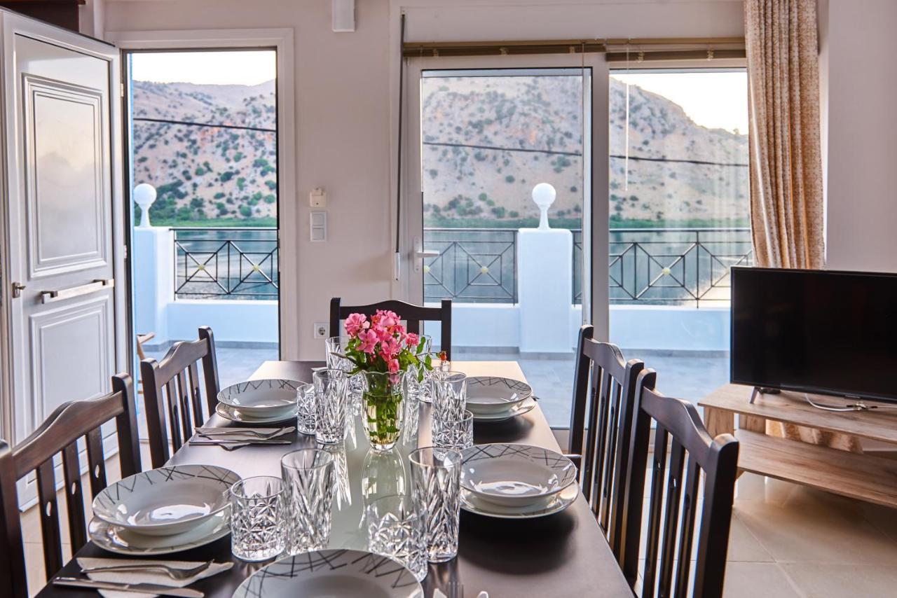 Lake View Suites Kávalosz Kültér fotó