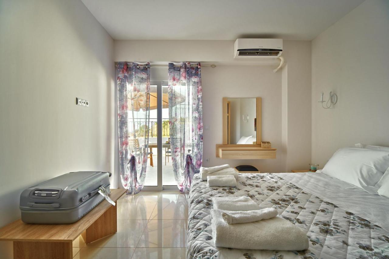 Lake View Suites Kávalosz Kültér fotó