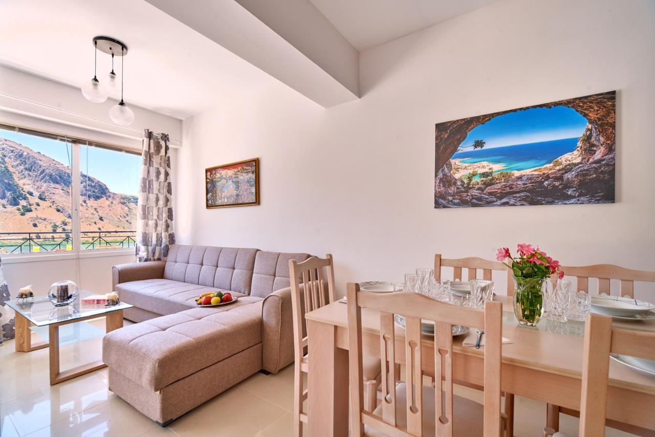 Lake View Suites Kávalosz Kültér fotó
