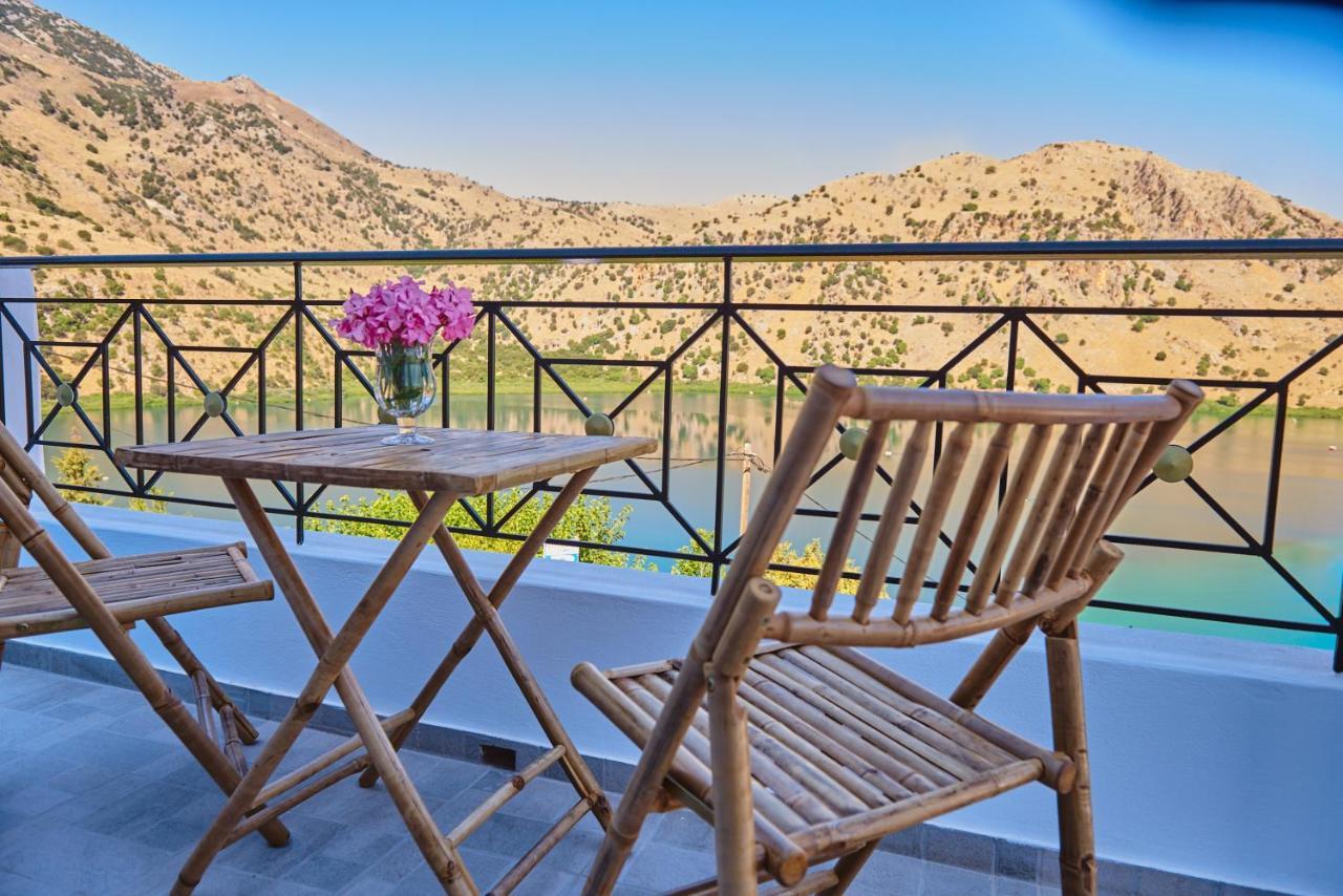 Lake View Suites Kávalosz Kültér fotó