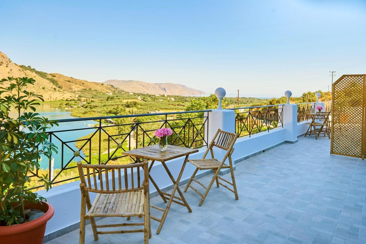 Lake View Suites Kávalosz Kültér fotó