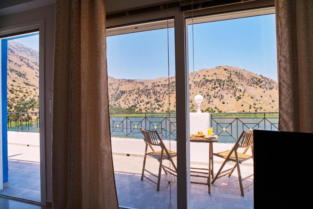 Lake View Suites Kávalosz Kültér fotó