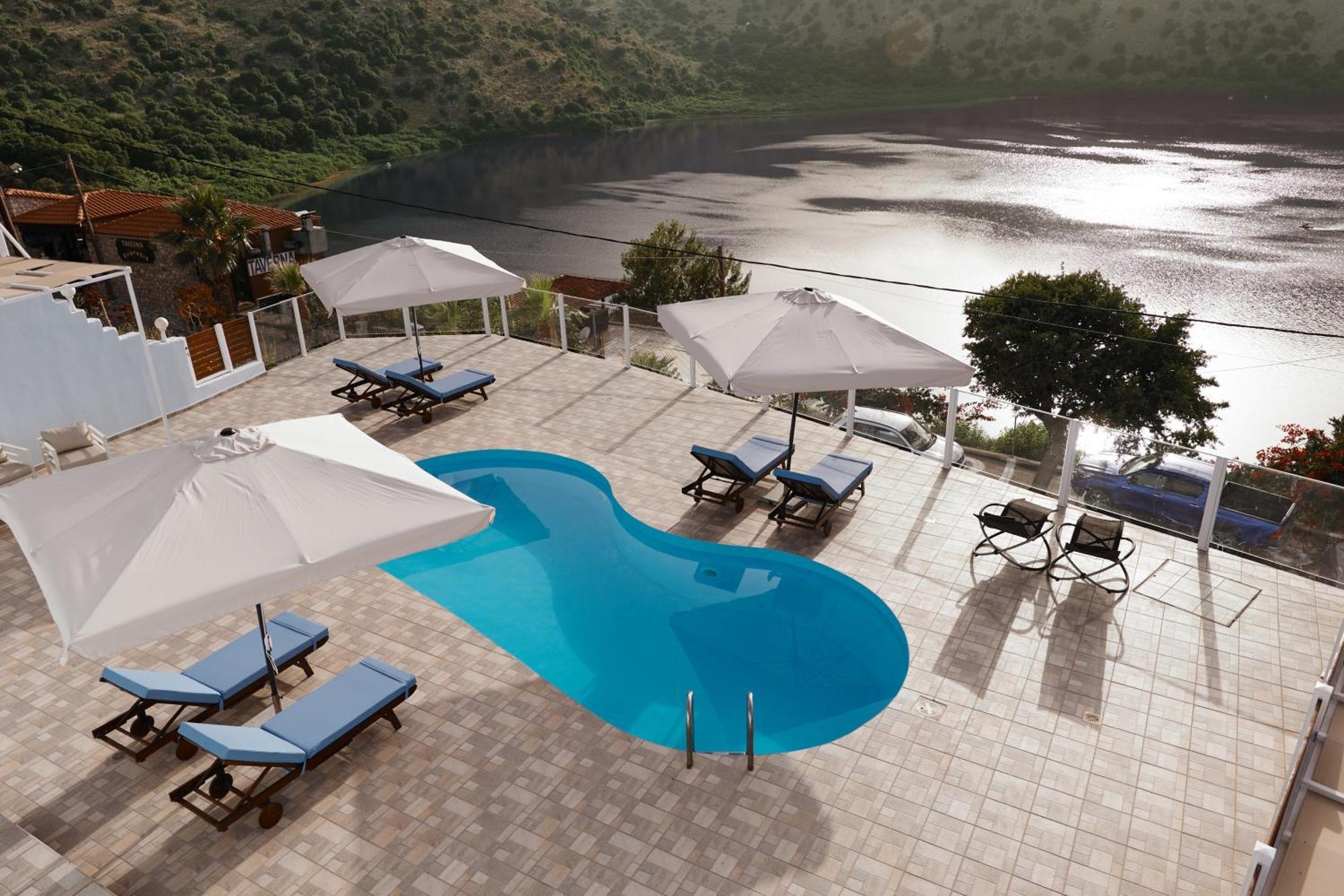 Lake View Suites Kávalosz Kültér fotó